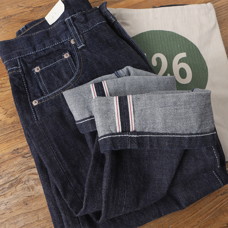 Мужские красно-белые джинсовые – обзор и цена Levis Jeans 501