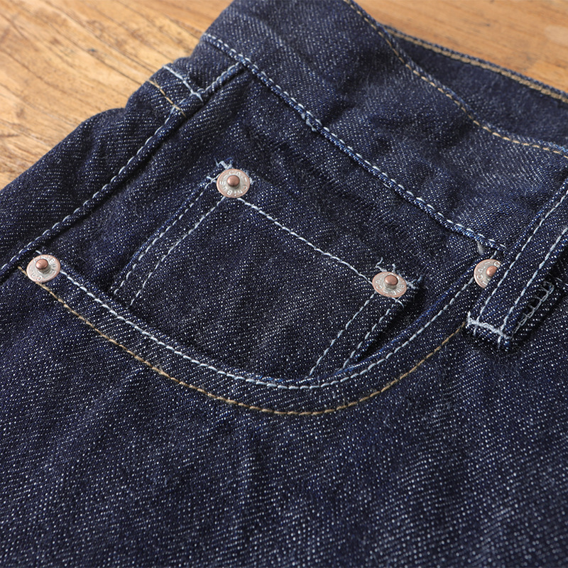 Мужские красно-белые джинсовые – обзор и цена Levis Jeans 501
